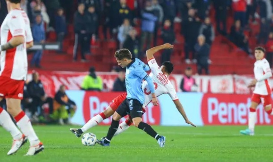 Huracán se impuso 1 a 0 ante Belgrano de Córdoba y llegó a la cima de la Liga Profesional de Fútbol