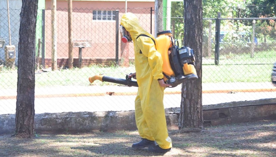 Operativos de descacharrización, desmalezamiento y fumigación en las Unidades Penales de Misiones