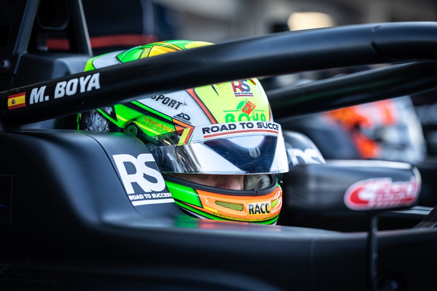 El español Mari Boya, listo para su debut en Fórmula 3 este fin de semana en el Circuito de Bahréin