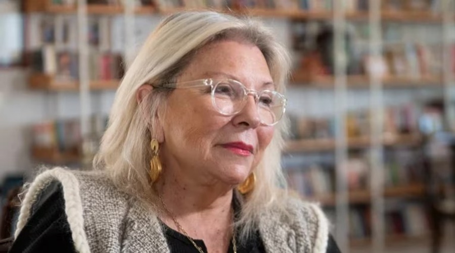 Carrió anuncia que tendrá “varios meses de reposo” y se retira de la campaña electoral