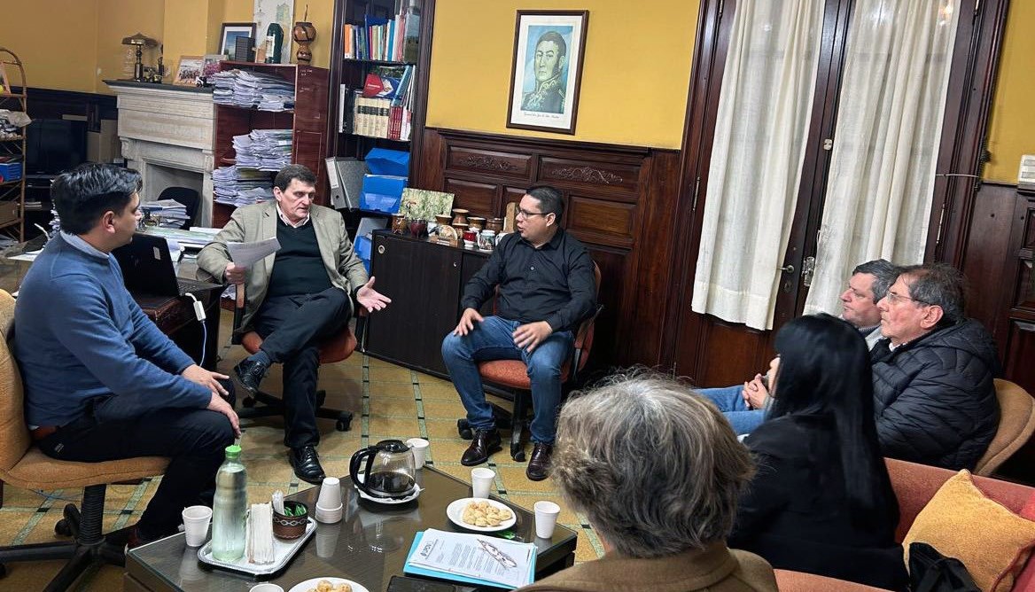 Adolfo Safrán: “Se presentó la Mesa Previsional de UPCN para seguir cuidando a los jubilados y pensionados provinciales”