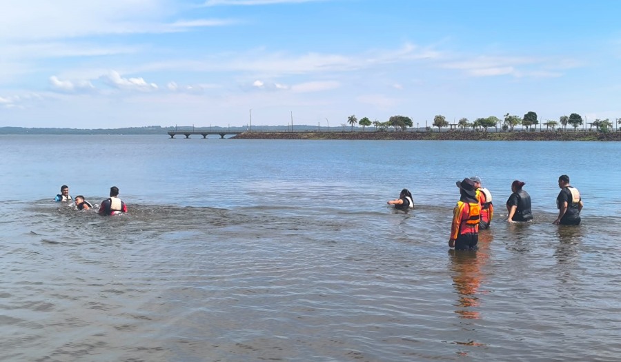 Salvamento acuático: Formación crucial para la seguridad en playas posadeñas