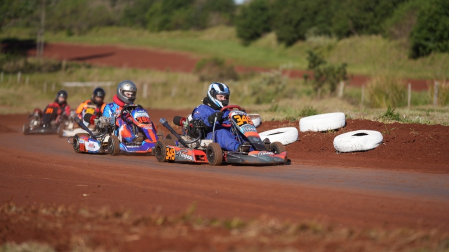Campeonato Provincial de Karting en Apóstoles: Fue una verdadera fiesta y fue uno de los atractivos máximos en cuanto a materia deportiva que tuvo la zona sur