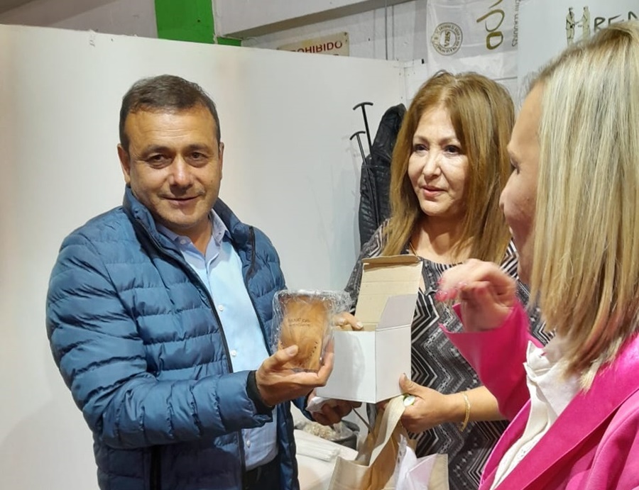 Apóstoles: El Gobernador de Misiones, Herrera Ahuad, visitó el stand del RENATRE en la 44 edición de la Fiesta Nacional e Internacional de la Yerba Mate