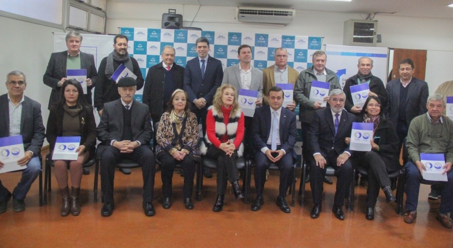 Red Provincial de Mediación Comunitaria: La ciudad de Posadas y otros Municipios, firmaron el convenio de adhesión a la Red