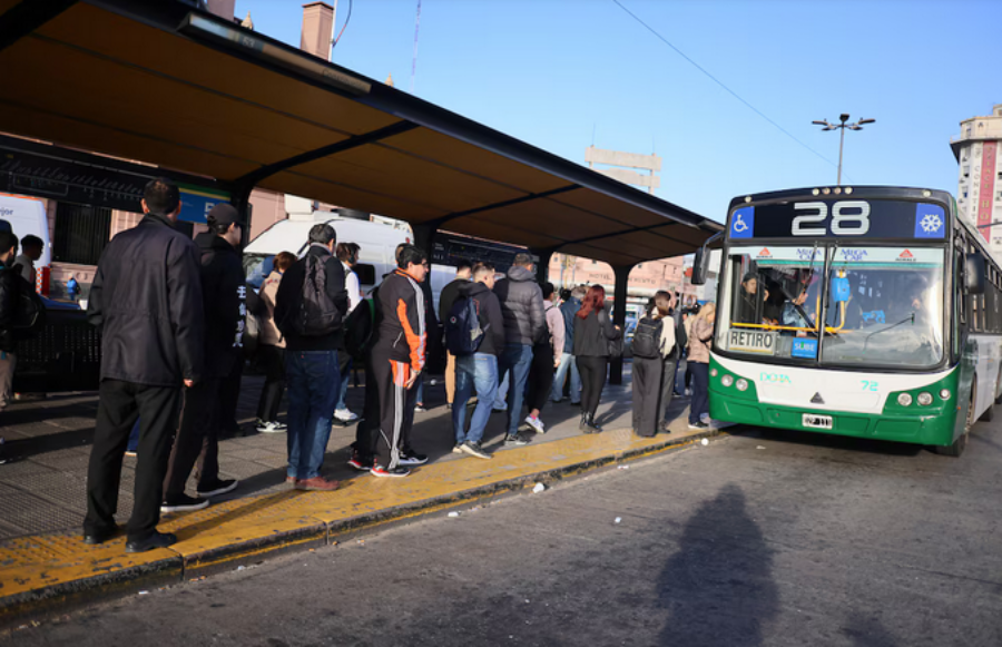 El Gobierno Nacional busca desactivar el paro de colectivos con una nueva reunión, desde la UTA lanzaron la medida para el día martes