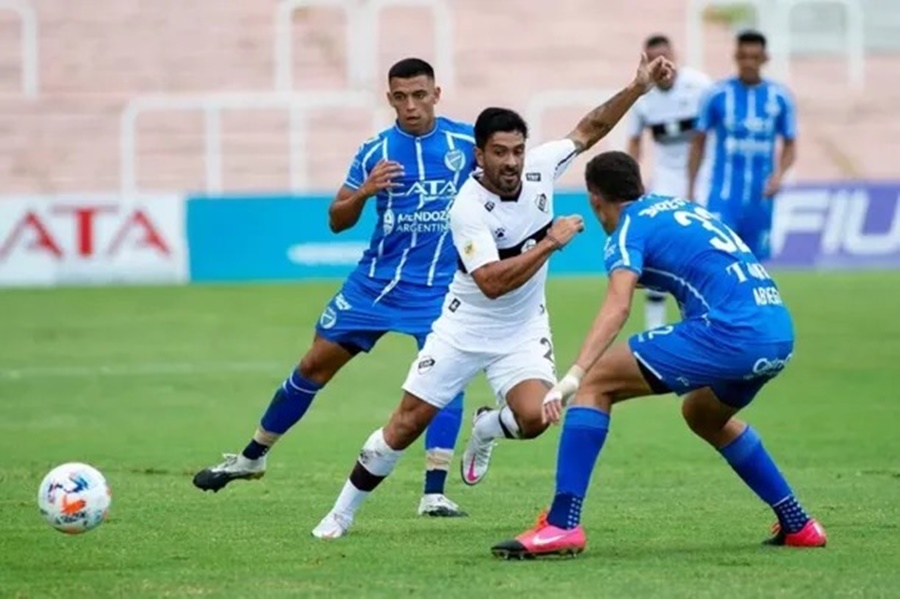 Por penales, Platense venció a Godoy Cruz de Mendoza y se convirtió en el primer finalista de la Copa Liga Profesional de Fútbol
