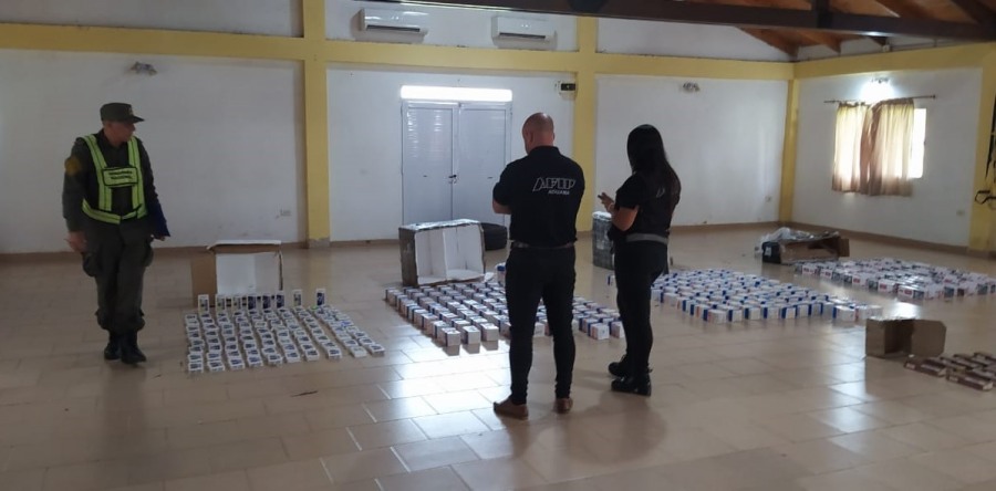 Gendarmería Nacional secuestró electrónica ingresada al país en forma irregular: La mercadería había sido despachada mediante encomiendas