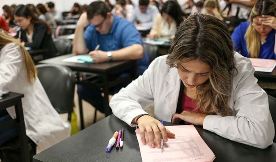 "Residencias de las Ciencias de la Salud 2024": Del 29 de Abril al 9 de Mayo estará abierta la inscripción