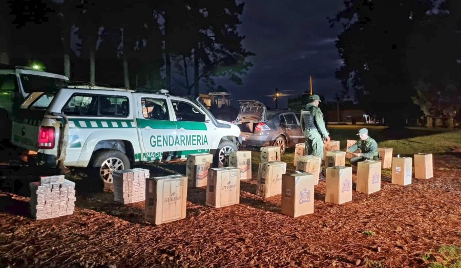 Automóvil con cigarrillos de contrabando evadió control de Gendarmería Nacional: El vehículo realizó maniobras para evitar el control al norte de la provincia de Misiones