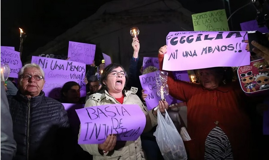Chaco: Miles de antorchas y velas para reclamar justicia por Cecilia Strzyzowski