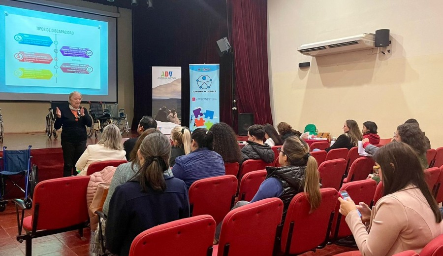 Se realizó un taller de concientización sobre Accesibilidad Turística en el Municipio misionero de Aristóbulo del Valle