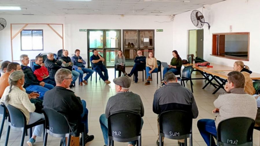 La CoProTé concertó el precio garantía del brote del té para iniciar la zafra tealera