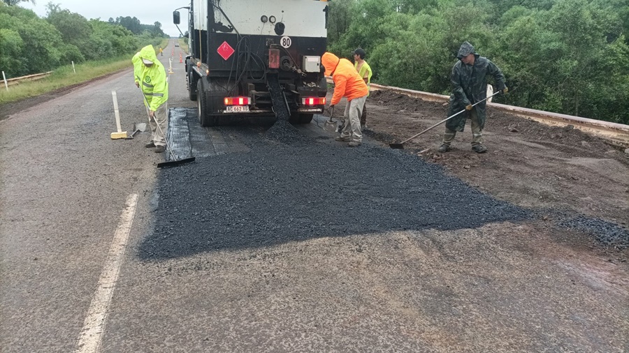 Ruta Provincial Nº 1: Se reparó una alcantarilla y se bacheo la calzada principal en Apóstoles