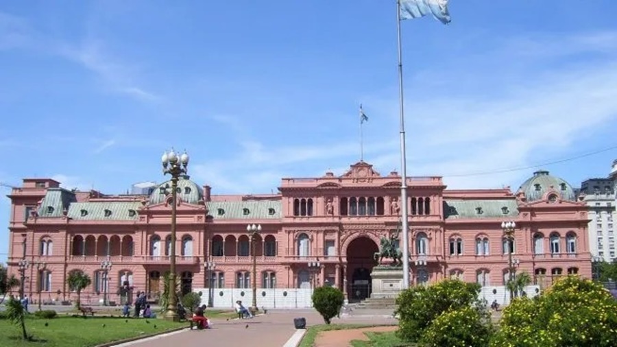 Empleados públicos: El Gobierno Nacional dejará sin efecto las contrataciones del último año