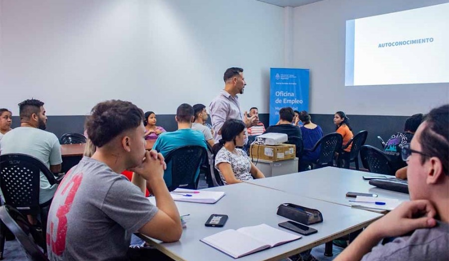 Posadas: En 30 días, el Portal de Empleo ya registró más de 600 aspirantes a puestos de trabajo