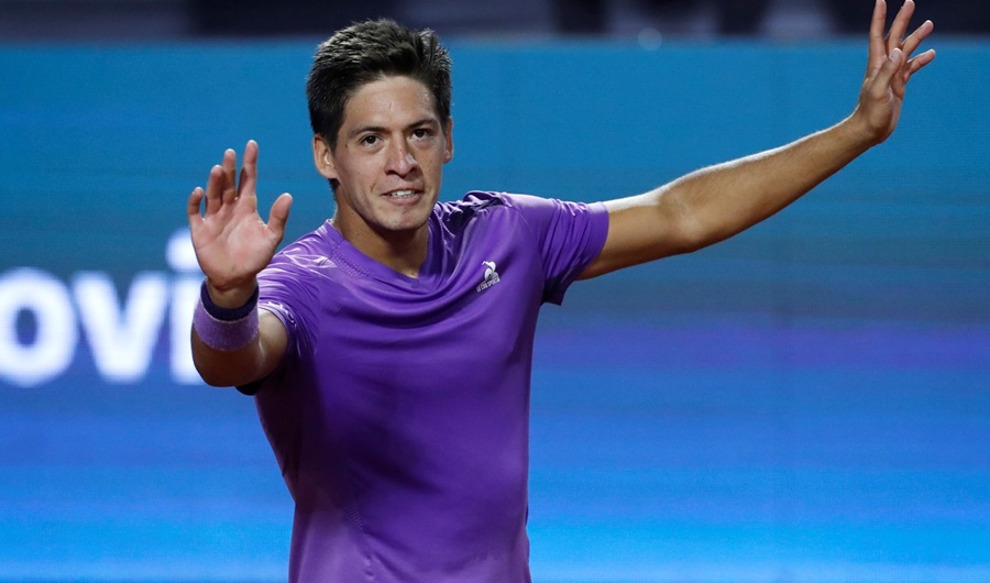 Tenis: Sebastián Báez sigue de racha, debutó con un triunfo en Indian Wells