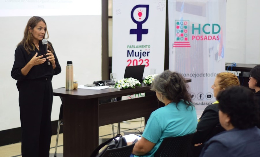 HCD de Posadas: Parlamentarias se interiorizaron en la labor legislativa