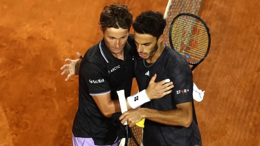 Tenis: El argentino Francisco Cerúndolo perdió ante el noruego Casper Ruud y quedó eliminado del Masters 1000 de Roma