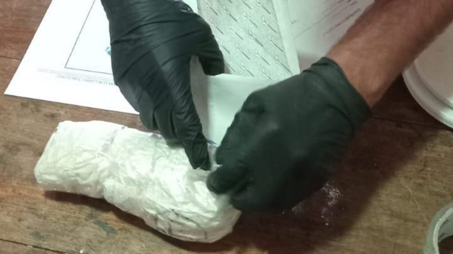 La Policía de Misiones secuestró en la localidad de Dos de Mayo cocaína valuada en casi ocho millones de pesos