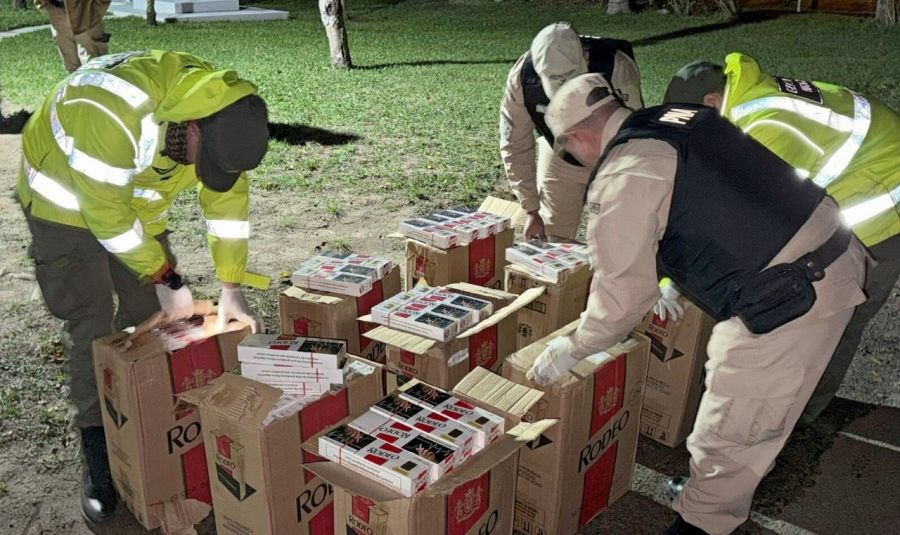 Gendarmes secuestraron rodado con cigarrillos: El automóvil evitó un dispositivo de control