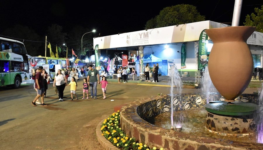 El INYM está presente en la Fiesta Nacional de la Yerba Mate