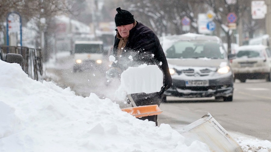 Cierre de escuelas y cortes de energía: Europa bajo cero; -23 ºC en Polonia, -15 ºC en Alemania y -29 ºC en Letonia