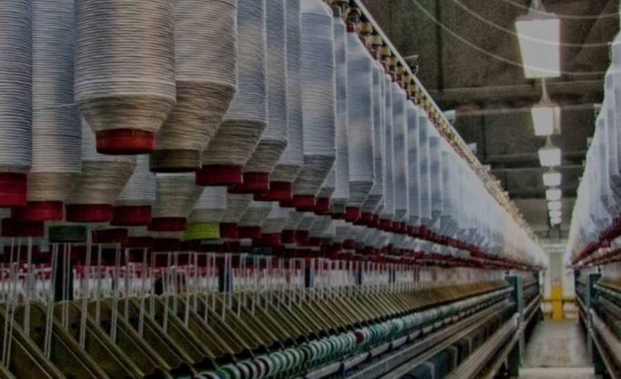 La industria PyME subió 0,9% interanual en Noviembre, aunque acumula una caída de 0,4 en el año