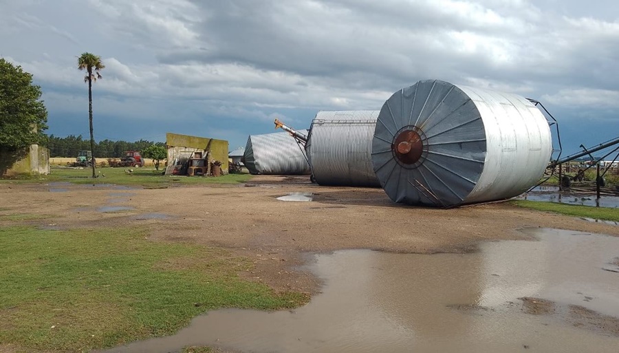 Otra fuerte tormenta provocó graves destrozos en campos del sudeste de la provincia de Buenos Aires