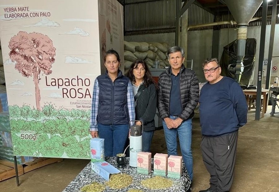Visita a los creadores de “Lapacho Rosa”
