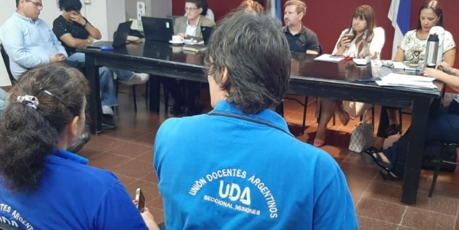Misiones: Se reunió la Mesa Paritaria a efectos de discutir y definir avances con respecto a temas de interés colectivo docente