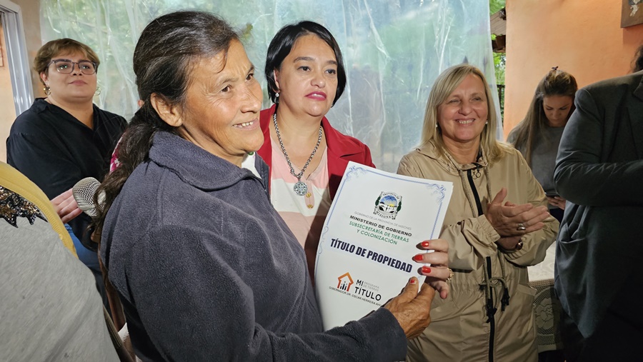 Apóstoles: 26 familias del Barrio Estación lograron hacer realidad su sueño de tener el título de propiedad