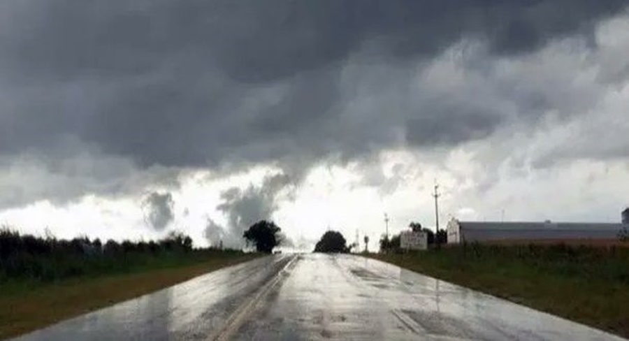 Siguen las malas noticias con las lluvias y el granizo: Hay nueve provincias bajo alerta amarillo este sábado, también padecerán el tiempo inestable durante la jornada del día domingo
