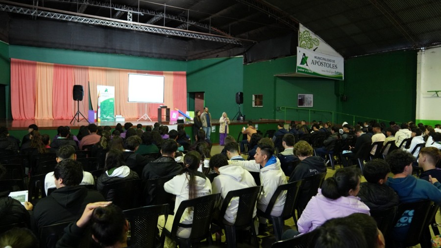 Expo Carreras Apóstoles 2024: Un rotundo éxito a pesar de la lluvia