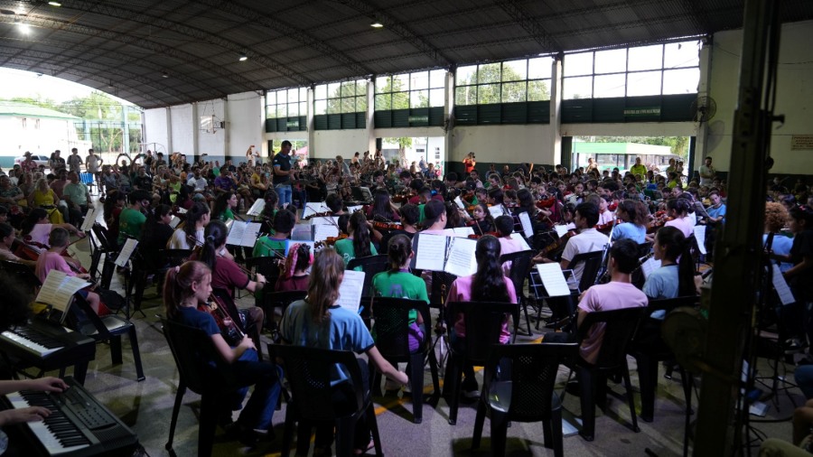 Apóstoles vibró con la música en el Sexto Encuentro de Orquestas