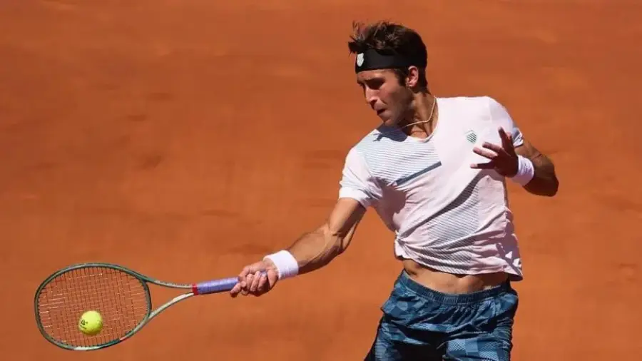 Tenis: ATP 250 de Lyon, Etcheverry ganó y Cachín no aprovechó ser lucky loser y quedó eliminado