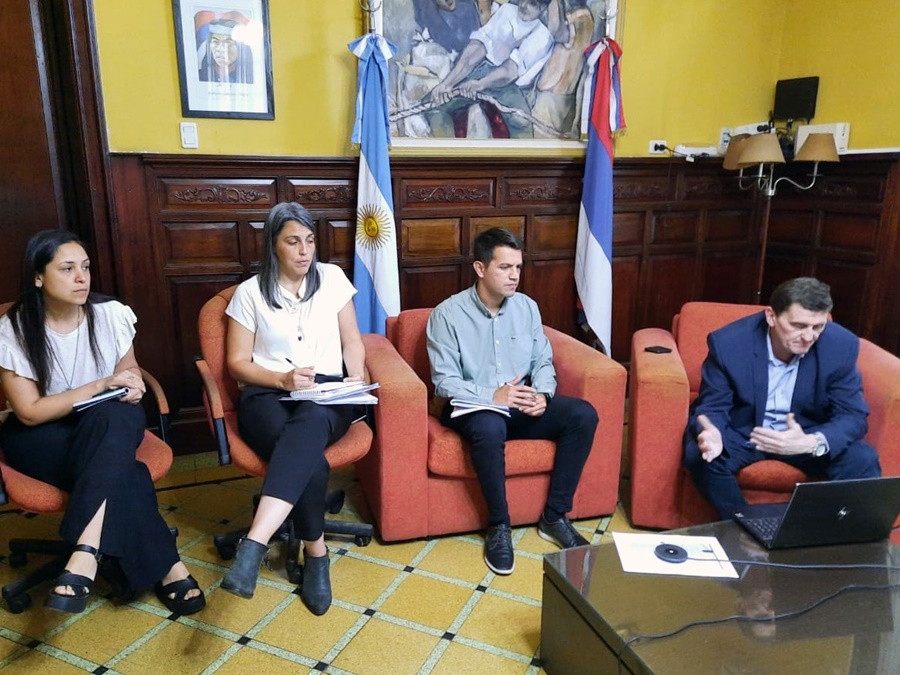 Misiones: Charla informativa sobre el Programa Provincial de Equipamiento Vial y Transformación Digital para Municipios