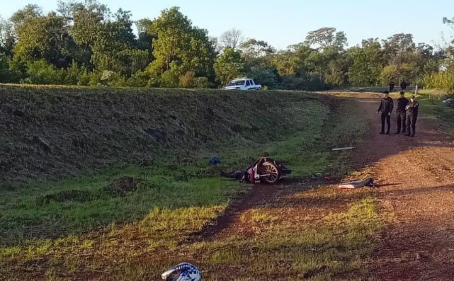 Falleció un motociclista de 31 años tras un despiste sobre la Ruta Provincial N° 3 en la localidad misionera de Olegario Víctor Andrade
