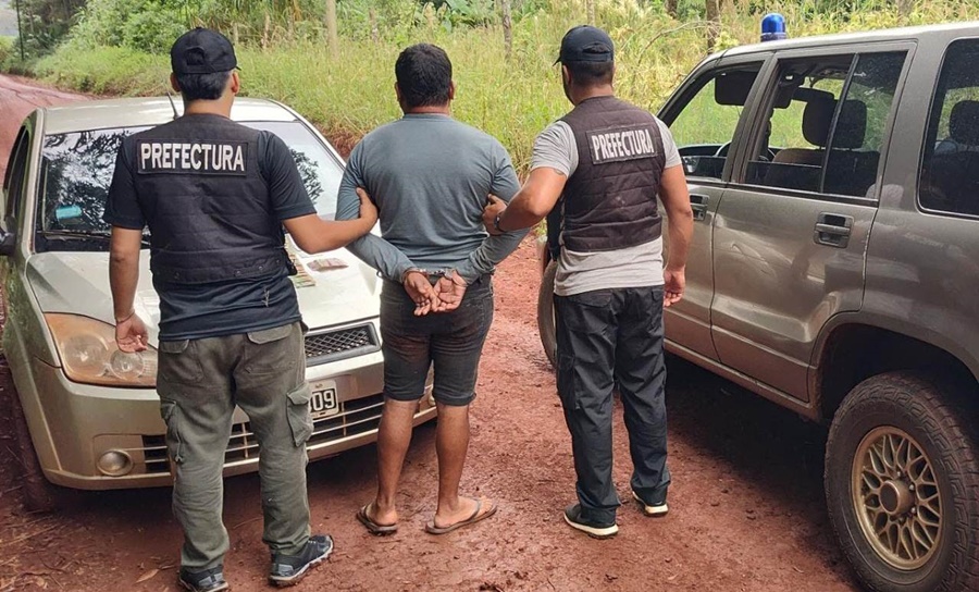 Prefectura Naval detuvo a un prófugo de la Justicia en Misiones, era buscado desde hace dos años y medio por una causa vinculada al tráfico de drogas