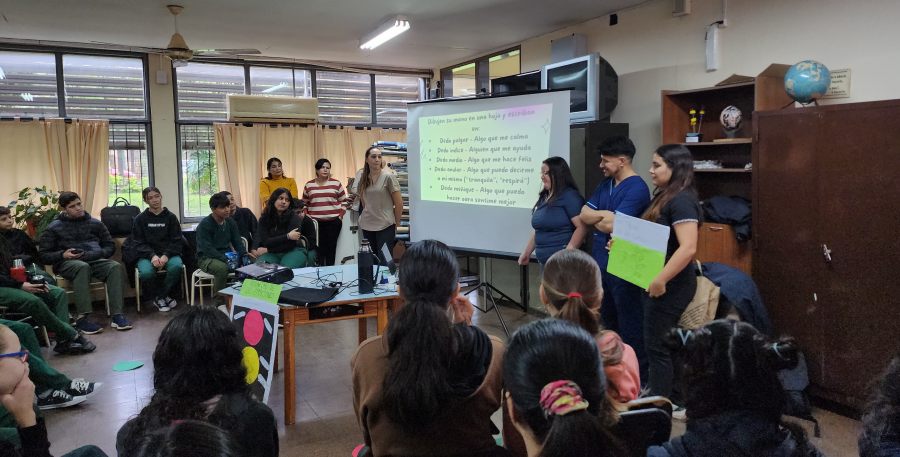 Apóstoles: Emociones en foco, Charla-taller para alumnos de la Escuela Superior de Comercio 3 Juan José Lanusse