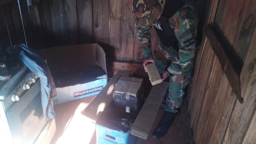 Prefectura Naval Argentina incautó 78 kilos de marihuana en Misiones