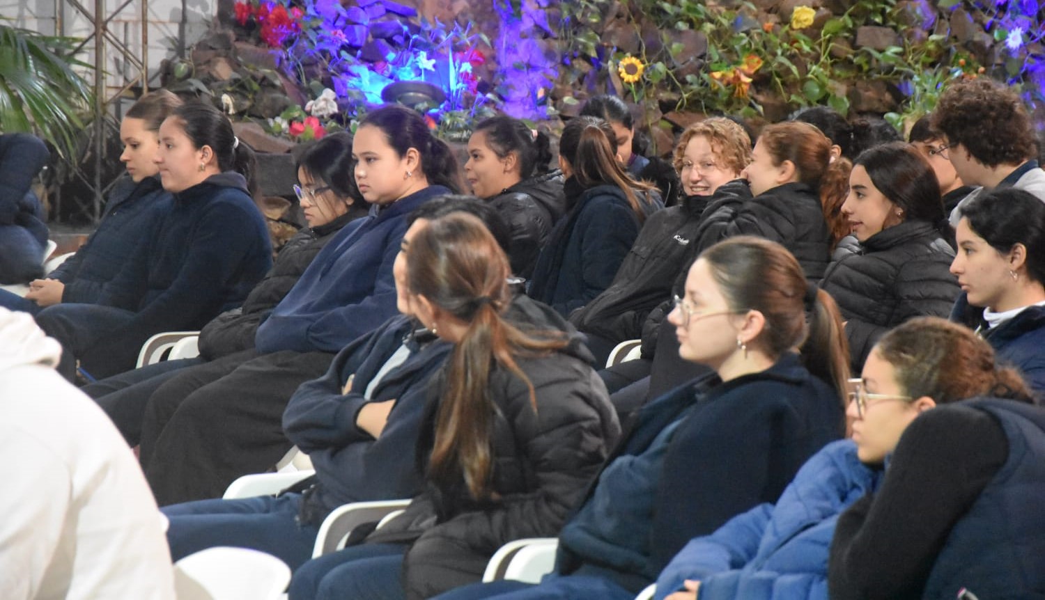 Apóstoles: Se desarrolló la Charla Taller denominada “Involucrate” en el Salón de Usos Múltiples del Instituto Superior La Inmaculada, dirigidos principalmente a los jóvenes estudiantes