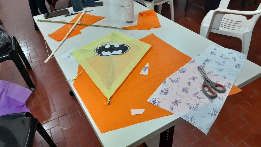 Apóstoles: Taller Infantil "Hagamos un Barrilete", una actividad diseñada para los niños de la comunidad durante las vacaciones de invierno