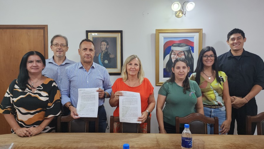 Apóstoles: La Municipalidad local y el Instituto Misionero de Estudios Superiores firman convenio para fortalecer la capacitación y el desarrollo humano