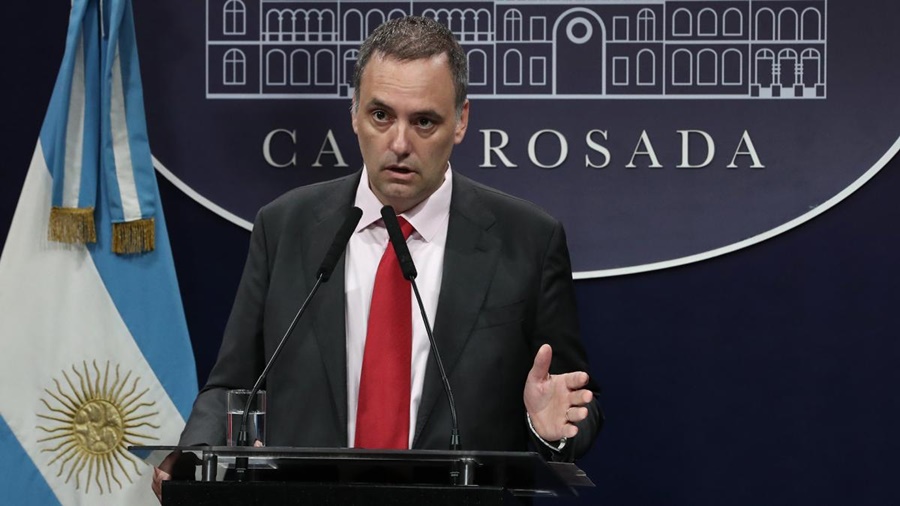 El Gobierno Nacional decidió el "cierre definitivo del INADI", anunció Adorni