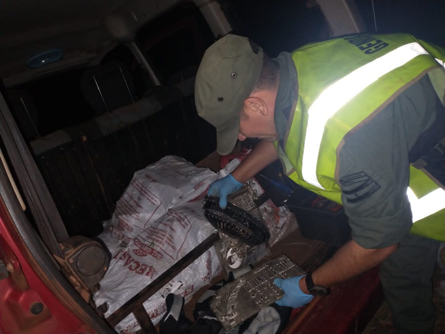 Misiones: Gendarmería Nacional informa sobre secuestro de placas de bronce