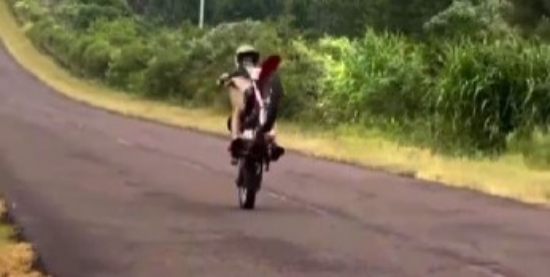 Perturbaba a los vecinos con su motocicleta: La Policía de Misiones ubicó su domicilio y le secuestró el rodado