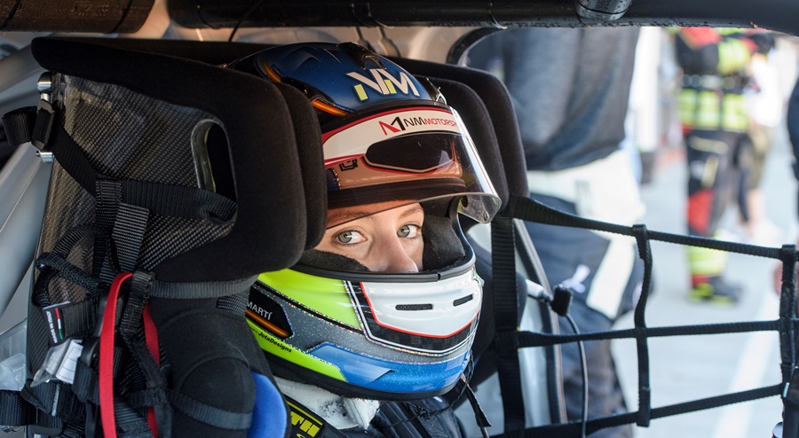 Nerea Martí, a por el título en Barcelona con BMW España Motorsport