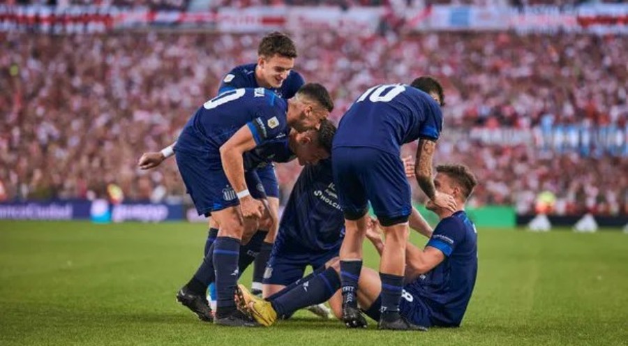 Liga Profesional de Fútbol: Talleres de Córdoba le ganó 1 a 0 a River Plate en el Monumental y quedó como escolta de Vélez Sarsfield