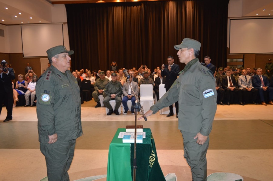Gendarmería Nacional Argentina: Puesta en cargo del nuevo Comandante del Comando de Región VI